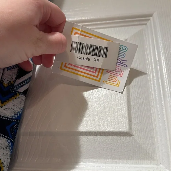 NWT LuLaRoe Cassie Skirt Size XS - Picture 3 of 4